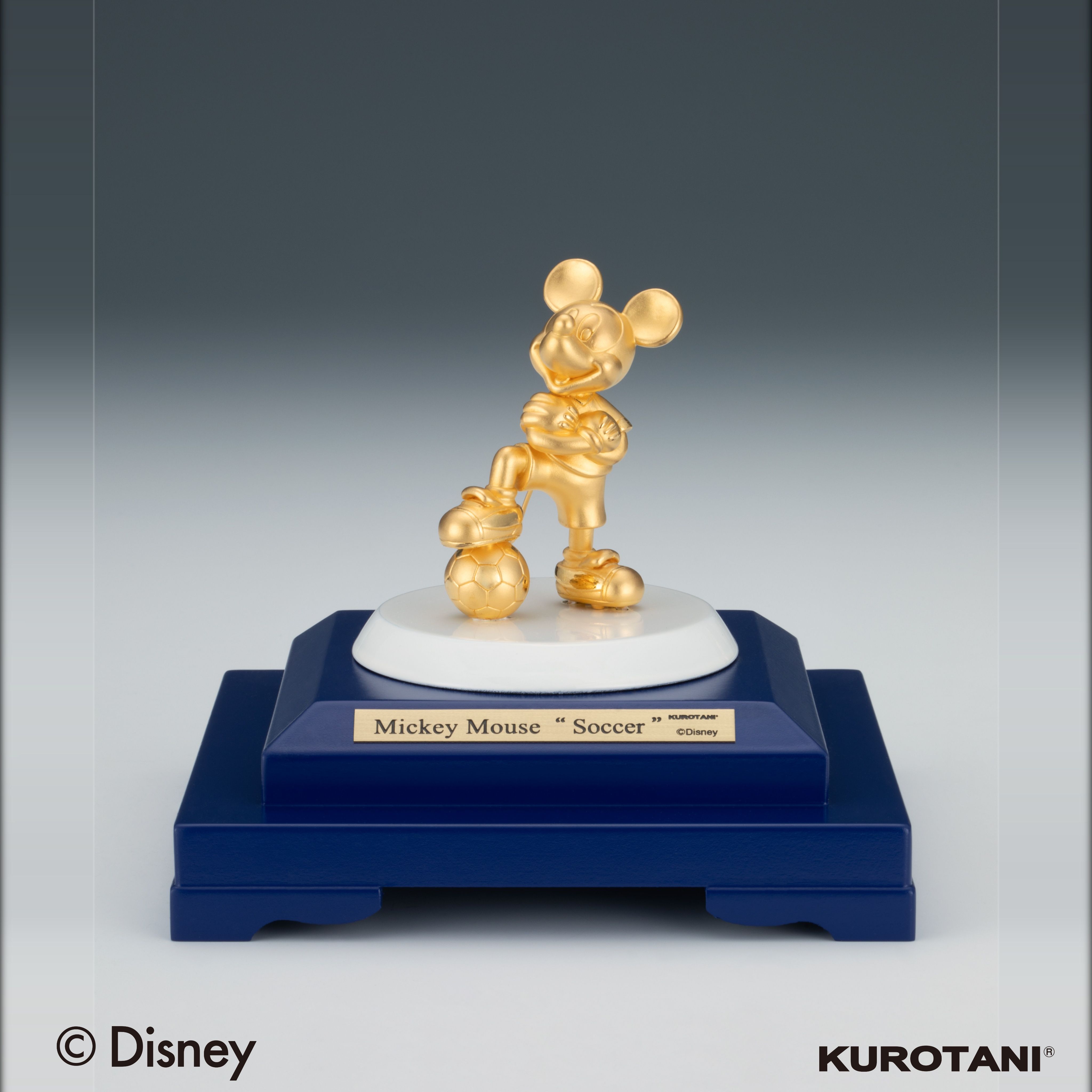 純金 ディズニー　ミッキーマウス「サッカー」